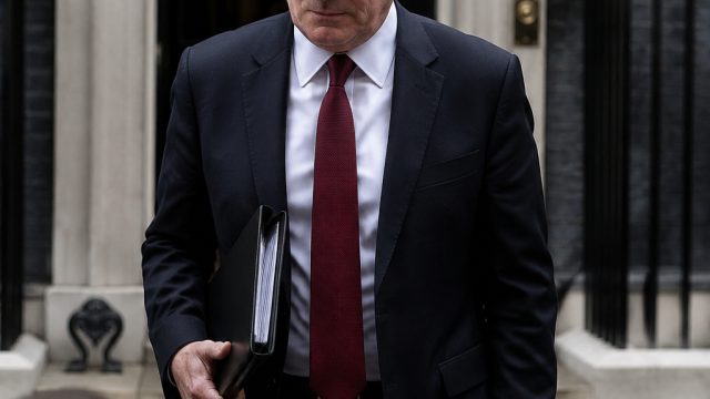 Political Shakeup: Keir Starmer Resigns as PM and Labour Leader