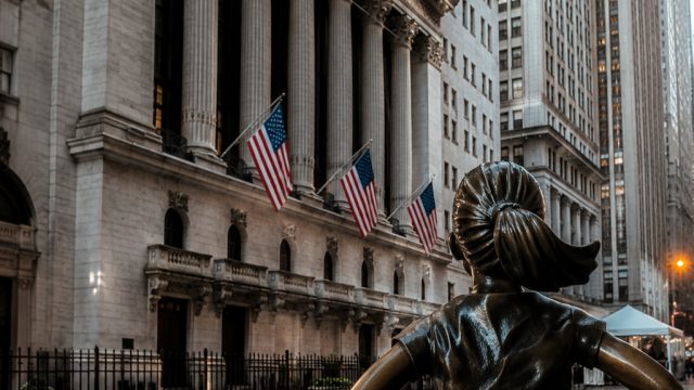 Historic Bank Sounds Alarm on Wall Stree