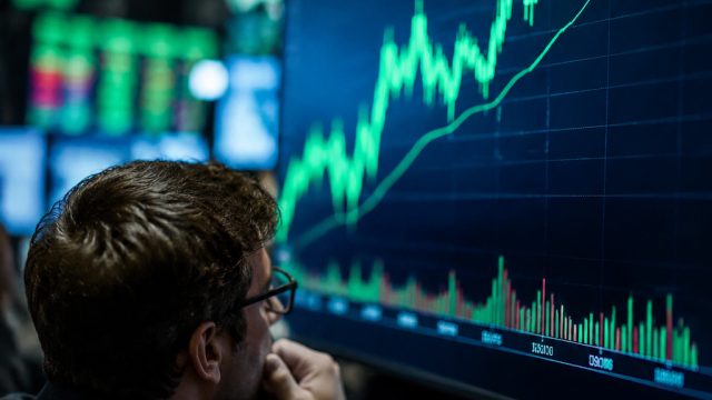 Tech Stocks Recover Slightly Amid Market