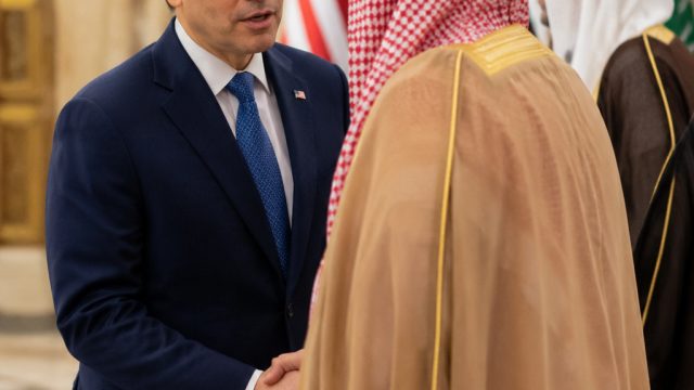 Rubio's Diplomatic Push: Reassuring Gulf
